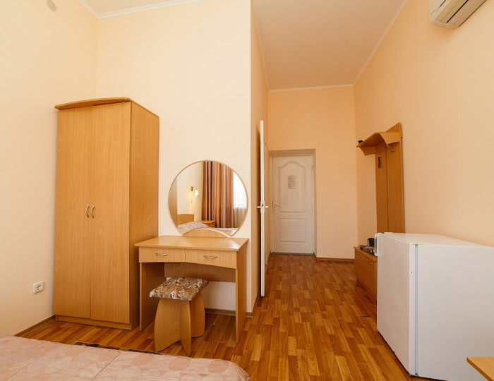 4 катег. 1-местный 1-комн. административный корпус - ТОК «Судак»