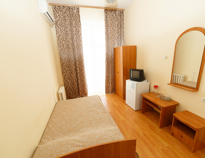 Номер 4 категория 1-местный 1-комнатный корпус 2 - ТОК «Судак»