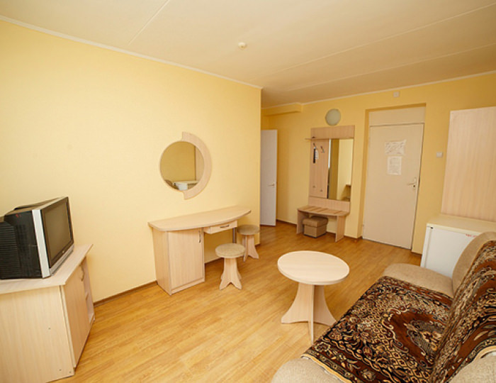 Номер 4 категория 2-местный 2-комнатный корп.5 юг - ТОК «Судак»