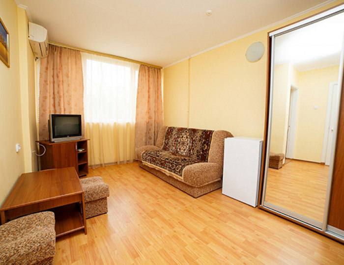 Номер 4 категория 2-местный 2-комнатный корп.5 юг - ТОК «Судак»