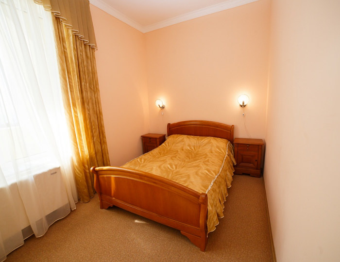 Номер 6 категория 2-местный 2-комнатный корп.БЦ - ТОК «Судак»